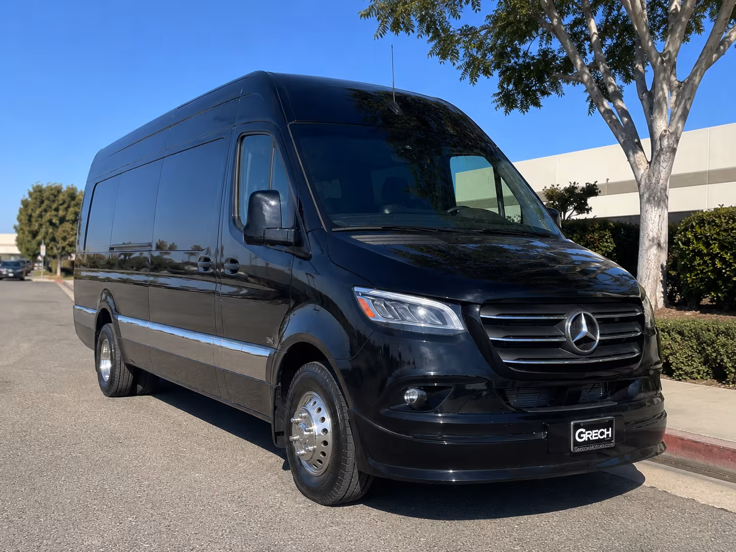 find the perfect transportation for your next bachelor or bachelorette party 3