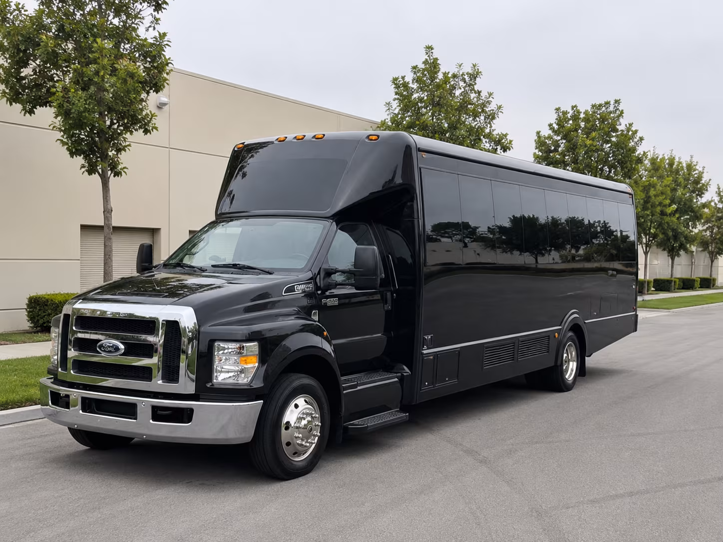 kids birthday party bus rentals in nampa for school age groups