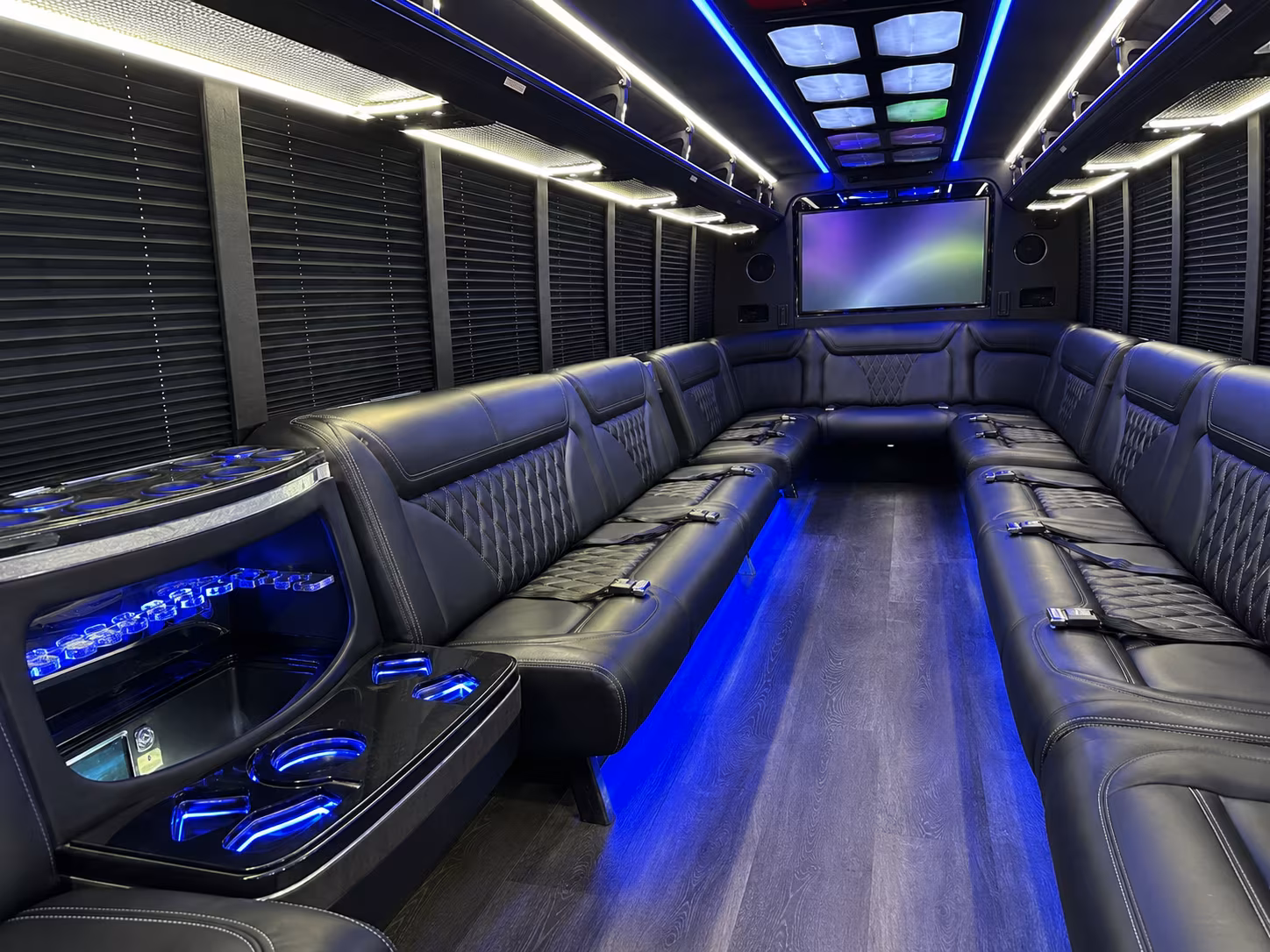 nampa 20 passenger party bus inside